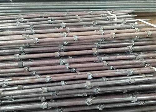 石棉隧道钢花管